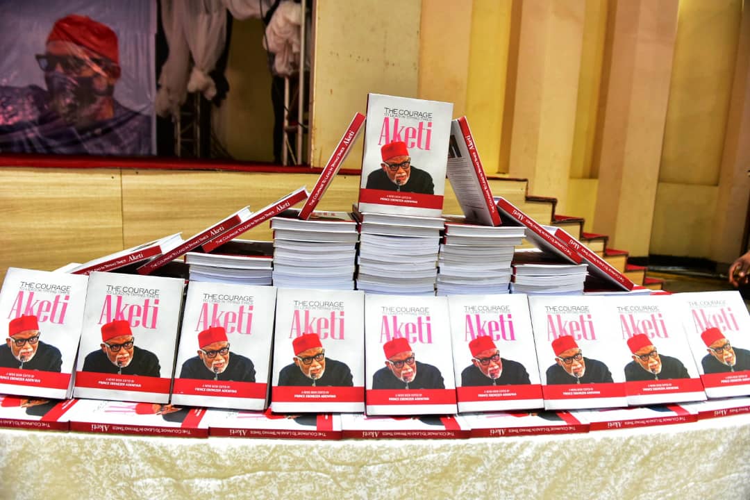 Jimoh Ibrahim, Oyebanji, Adegoroye, Oke, others applaud Akeredolu at book launch