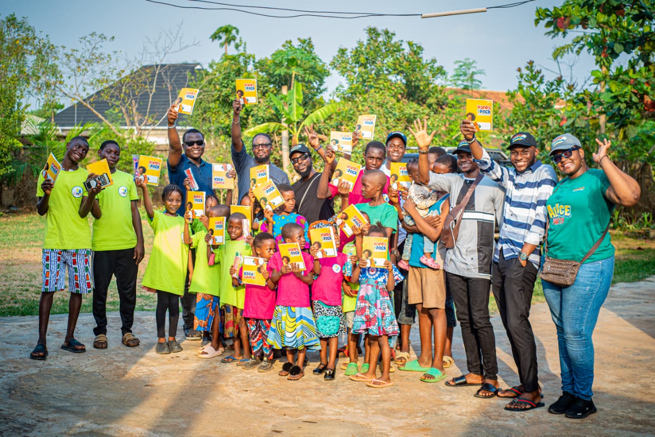 Hands on Deck Foundation donates educational materials to indigent pupils