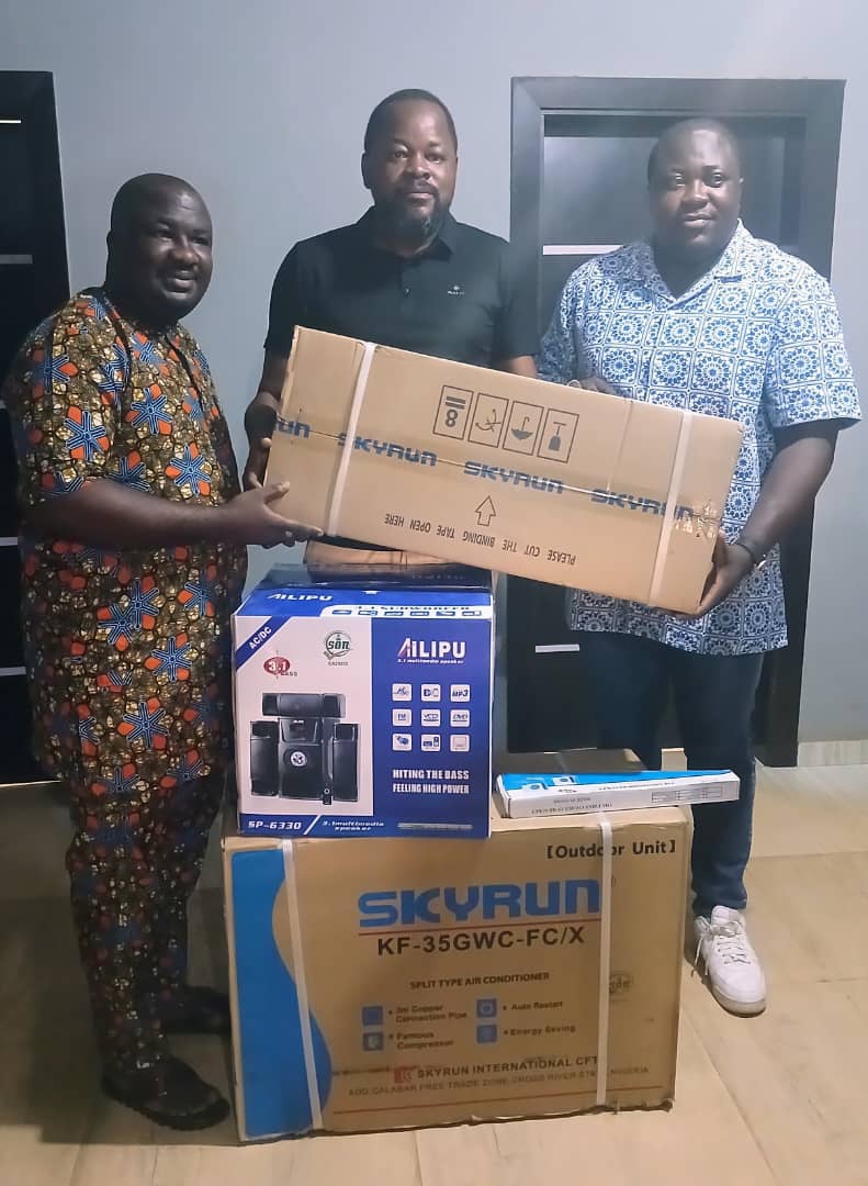 CPS donates Air Conditioner, Radio Set To Crest FM, Akure