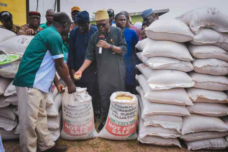 Ondo Farmers Slash Price of Eggs, Hail Tinubu, Aiyedatiwa Over Distribution of 1,200 Metric Tonnes Grain Palliatives
