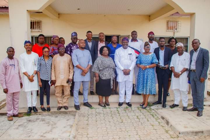 Media Tour: Akinlosotu seeks collaboration with media oufits in Ondo State