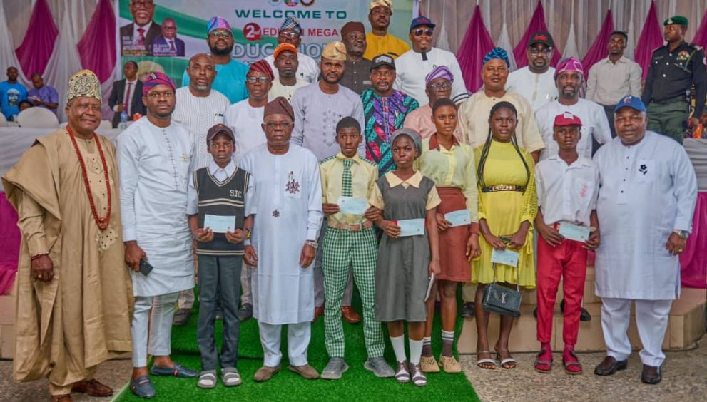 Aiyedatiwa commends Ondo Speaker over educational empowerment