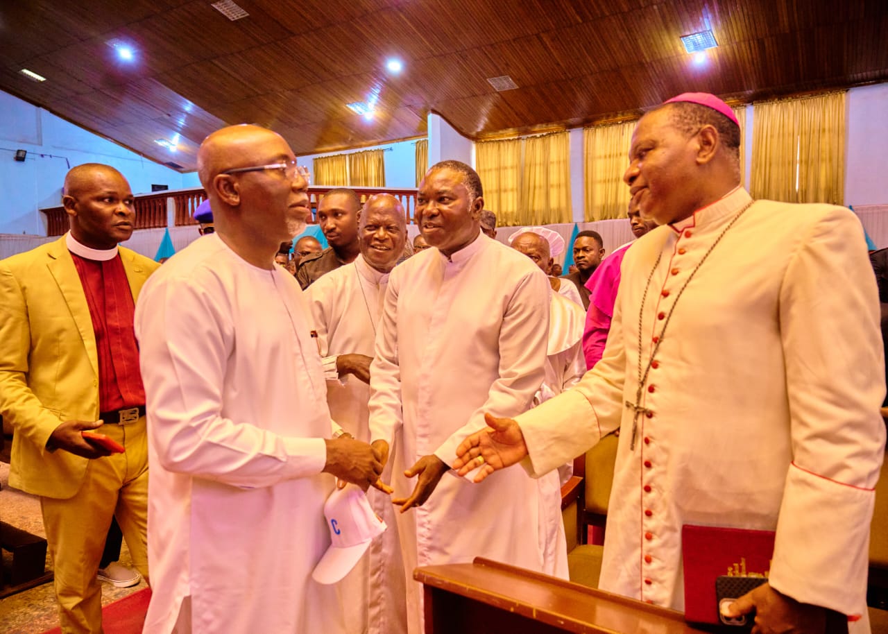 2024: Gov. Aiyedatiwa meets Christian Leaders, Seeks Prayers For Peaceful Election