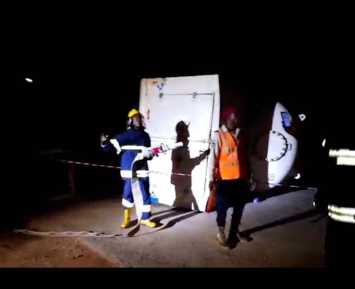 ONDO FIRE SERVICE AVERTS EXPLOSION AS FUEL TANKER SKIDS AT IGBARA-OKE